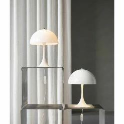 Panthella Mini Table Lamp, 1971 31 Panthella Mini Table Lamp, 1971 -Designer Table Lamps Sales Louis Poulsen Verner Panton Panthella Mini Table Lamp 2