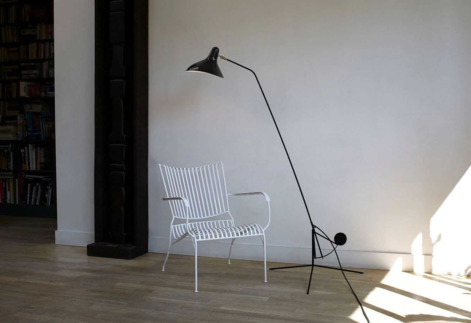 Mantis BS1 Floor Lamp, 1951 3 Mantis BS1 Floor Lamp, 1951