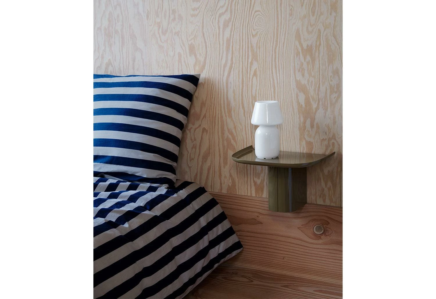 Korpus Shelf, 2022 7 Korpus Shelf, 2022 - Image 5