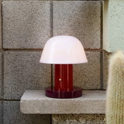 Setago, 2019 15 Setago, 2019 -Designer Table Lamps Sales twentytwentyone andtradition Jamie Heyon Setago maroon 2