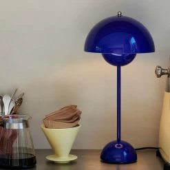 Flowerpot VP3 Table Lamp 27 Flowerpot VP3 Table Lamp -Designer Table Lamps Sales twentytwentyone andtradition Verner Panton Flowerpot VP3 Table 15