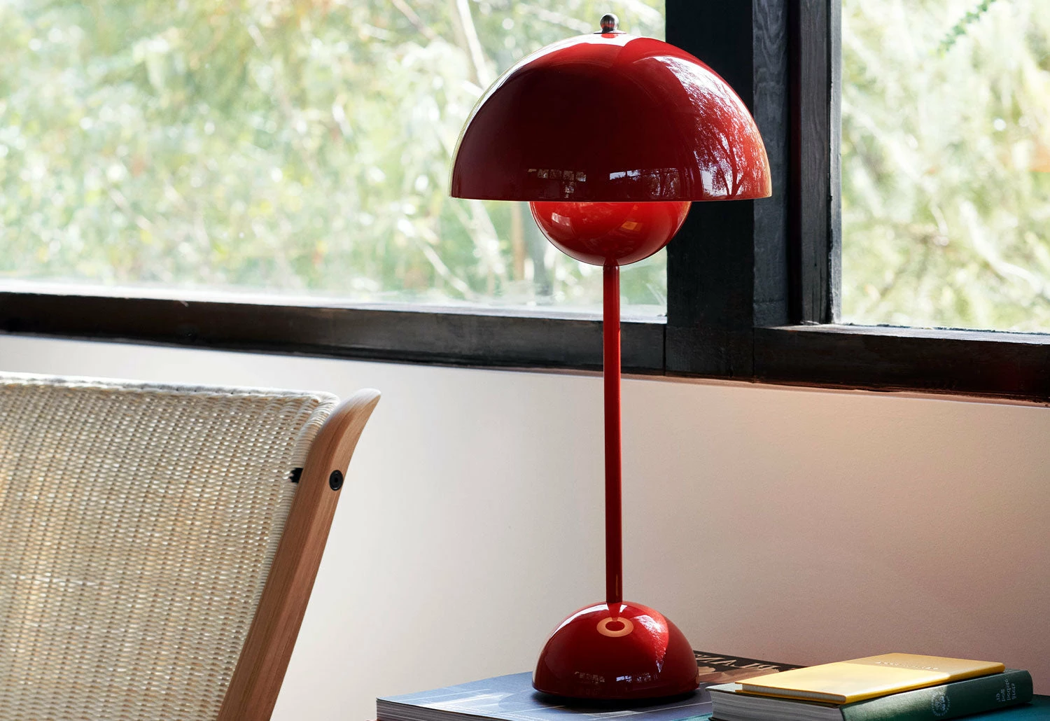 Flowerpot VP3 Table Lamp 7 Flowerpot VP3 Table Lamp - Image 5