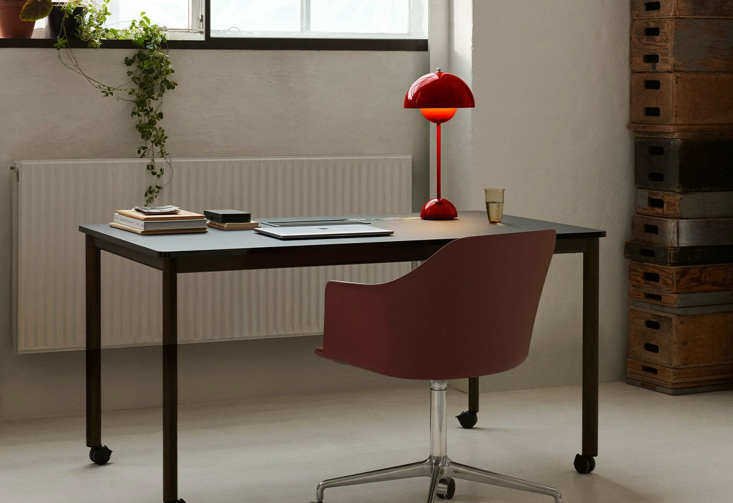 Flowerpot VP3 Table Lamp 9 Flowerpot VP3 Table Lamp - Image 7