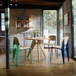 Rayonnage Mural Shelf, 1936 -Designer Table Lamps Sales twentytwentyone vitra jean prouve royannage mural lifestyle 6