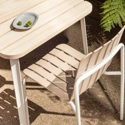 Latte Chair -Designer Table Lamps Sales very good and proper latte chair 4