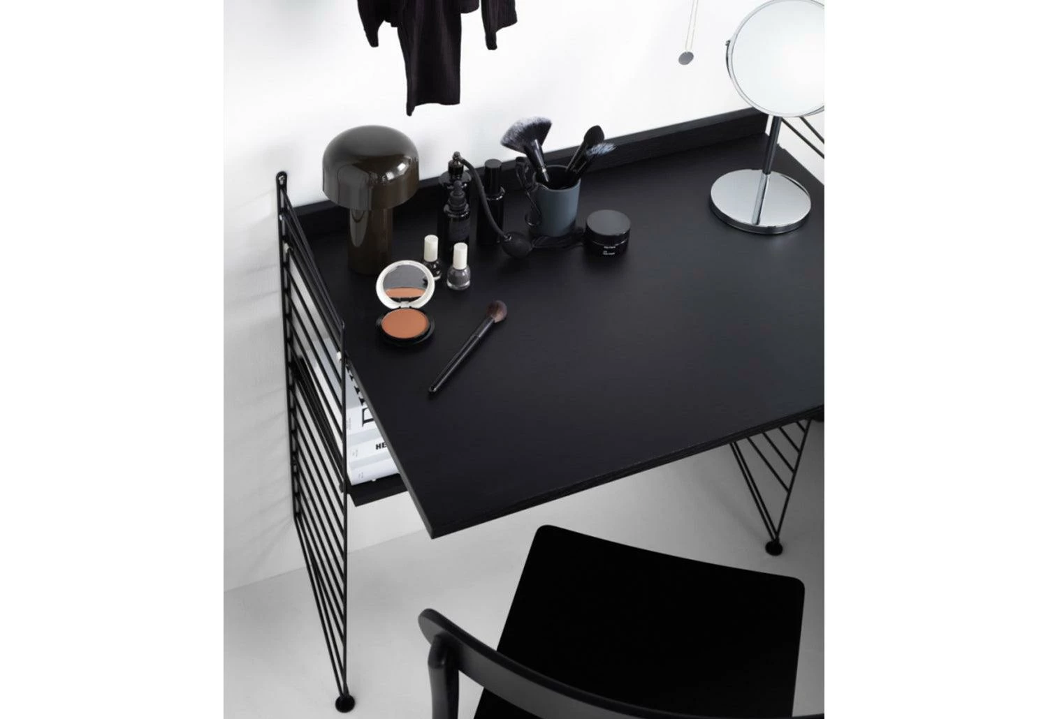 String System Workspace H 8 String System Workspace H - Image 6